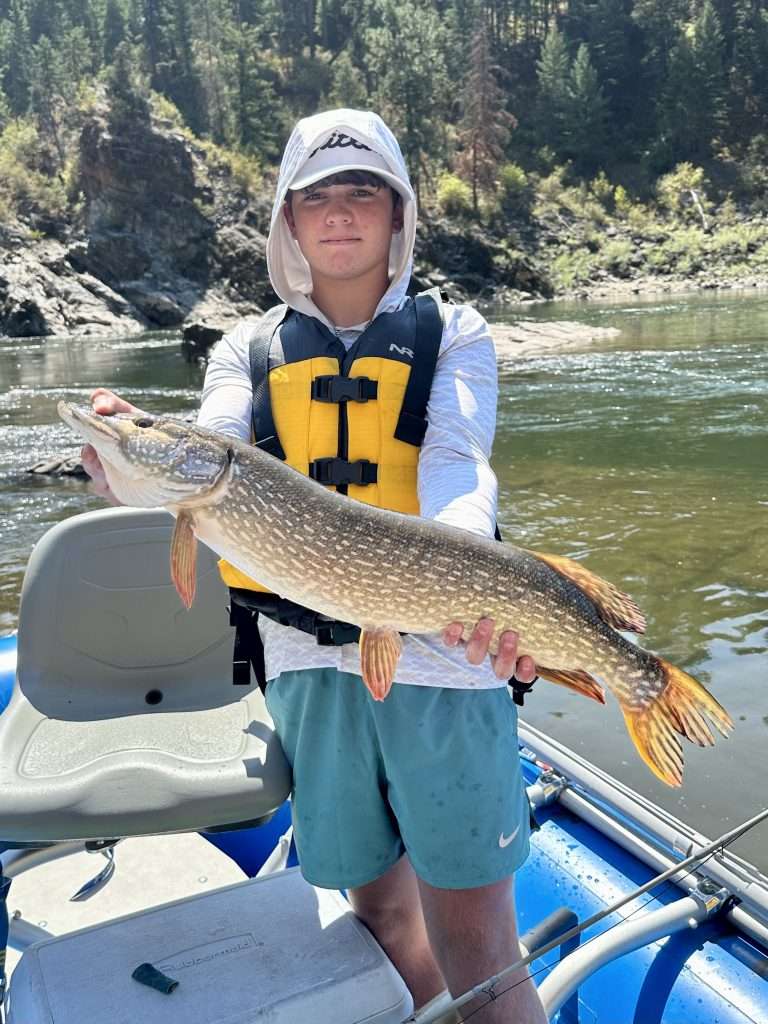 Guided Fishing: Fly Fishing Missoula - Adventure Missoula Fly Fishing Missoula :: Adventure Missoula